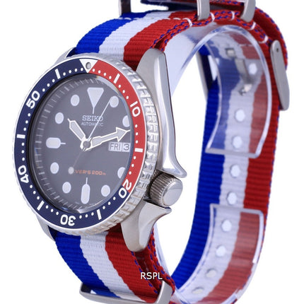 Seiko Automatic Diver&#39,s Polyester SKX009K1-var-NATO25 200M Herrklocka