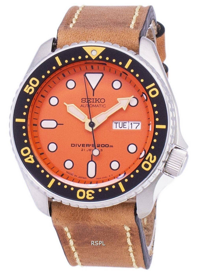 Seiko Automatic SKX011J1-LS17 Diver's 200M Japan gjorde brunt läder rem mäns klocka