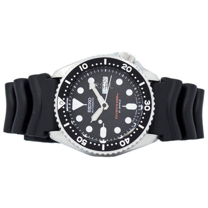 Renoverad Seiko Black Dial Automatic Diver&#39;s SKX007J1 200M herrklocka